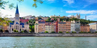 LYON